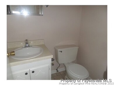 702 Miller Ave, Fayetteville, NC 28304 - photo 5