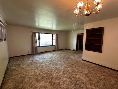 Formal dining into living room