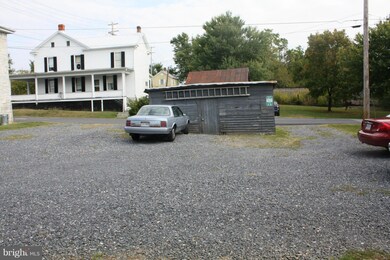 190 N Massanutten St, Strasburg, VA 22657 - photo 6