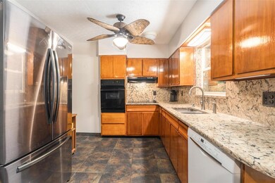 8897 Osprey Ln, Seminole, FL 33777 - photo 6