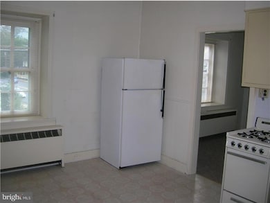 500 E Walnut St unit 4, Perkasie, PA 18944 - photo 5