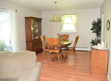 835 Hillview Rd, Richmond, VT 05477 - photo 7