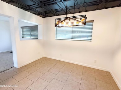 1625 W Buckeye Ln, Tucson, AZ 85705 - photo 6