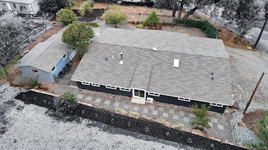 33581 Ponderosa Way, Paynes Creek, CA 96075 - photo 3