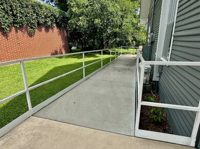 105 E High St, Manchester, TN 37355 - photo 3