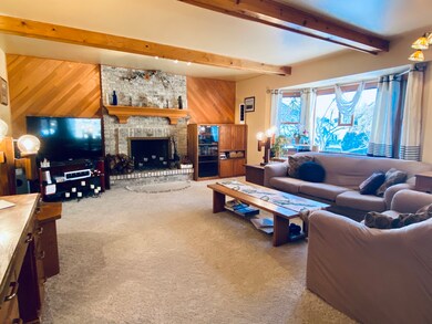 1695 Carthage Ct, Naperville, IL 60565 - photo 5