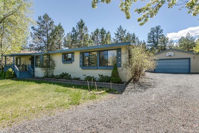 60885 Raintree Dr, Bend, OR 97702 - photo 2