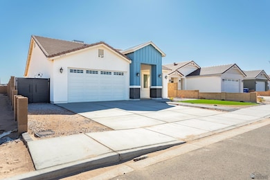 3559 S Dana Dr, Yuma, AZ 85365 - photo 2