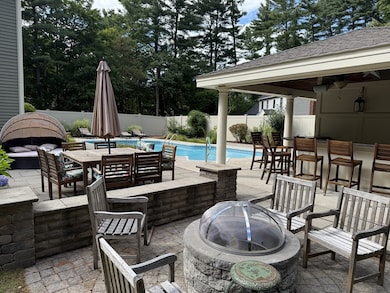 117 Perkins Row, Topsfield, MA 01983 - photo 3