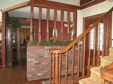 Entry looking toward dining room