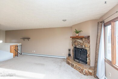 Living Room MS_97344-SMALL