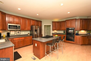 21847 Engleside Place, Ashburn, VA 20148 - photo 6