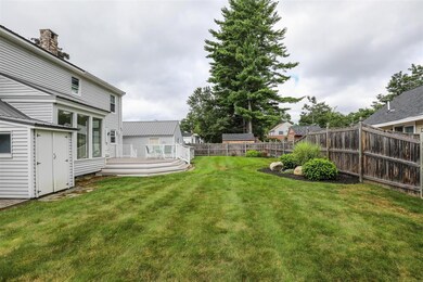 10 Bailey St, Nashua, NH 03063 - photo 5