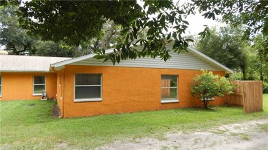 6121 Massey Rd, Zephyrhills, FL 33542 - photo 3