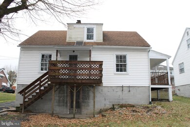 173 Mc Coole Ave, Paw Paw, WV 25434 - photo 4