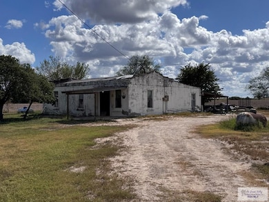 14306 Military Hwy, San Benito, TX 78586 - photo 3