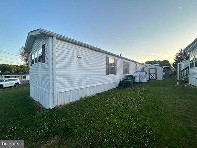 11 Skyview Dr, Hershey, PA 17033 - photo 5