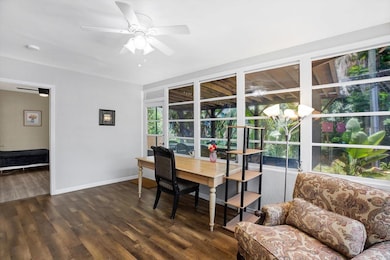 Florida room is being used as an office, has A/C
