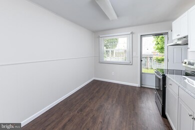 435 1/2 Cook Ave, Paulsboro, NJ 08066 - photo 6