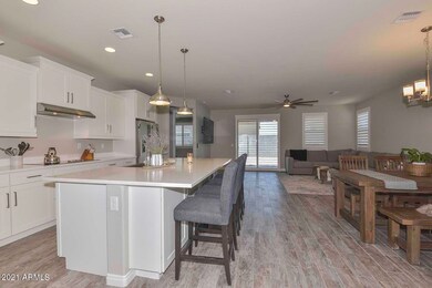 Kitchen Bar