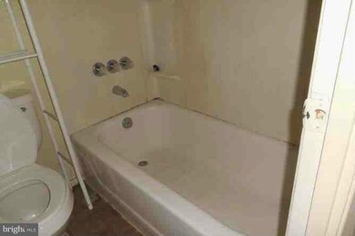 9521 Farewell Rd, Columbia, MD 21045 - photo 7