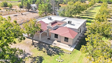 300 Ruffian Way, Clint, TX 79836 - photo 4