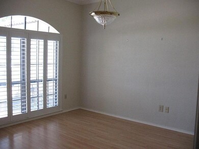 313 Shenandoah Ct, Bedford, TX 76021 - photo 2