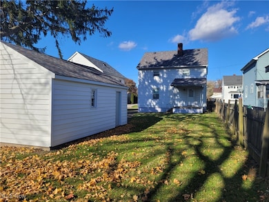 418 W Wilson St, Struthers, OH 44471 - photo 3