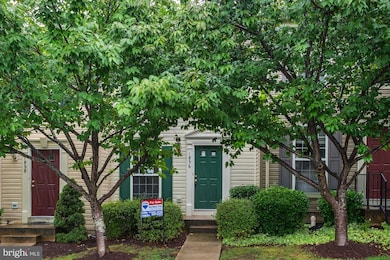 1856 Tiger Lily Cir unit 13, Woodbridge, VA 22192 - photo 2