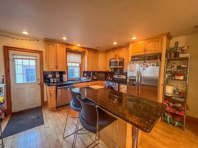 91 Gore St unit 91, Cambridge, MA 02141 - photo 3