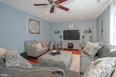 906 Hawthorn Ct, Williamstown, NJ 08094 - photo 6