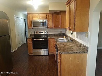 216 Regalwood Dr, Jacksonville, NC 28546 - photo 5