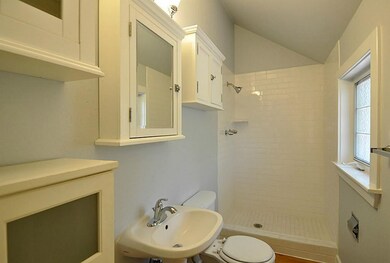 401 1 2 Aurora St, Houston, TX 77008 - photo 5