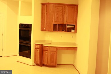 3516 Katrina Ct, Triangle, VA 22172 - photo 4