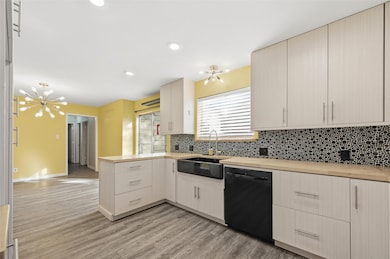 3421 Cross Bend Rd, Plano, TX 75023 - photo 5