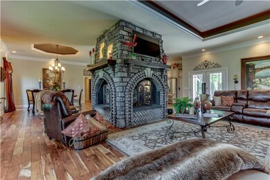 Walk in to a Gorgeous 4 sided wood burning firepla