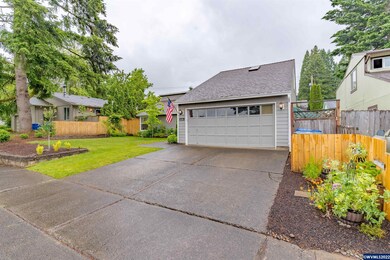 5235 Edgecrest Ct SE, Salem, OR 97306 - photo 3