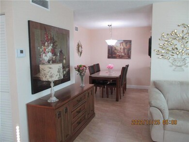 large main bedroom with queen sized furniture