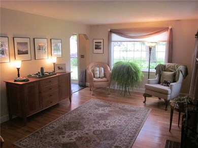 20 Kearsarge Dr, Cranston, RI 02920 - photo 3