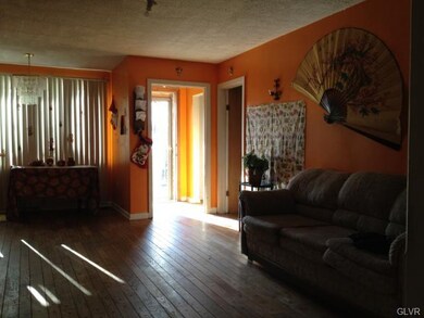 715 E Susquehanna St, Allentown, PA 18103 - photo 2