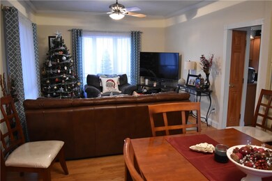 1st Floor Living Room