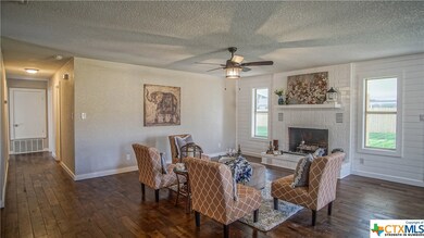 1347 Carnation Ln, New Braunfels, TX 78130 - photo 6