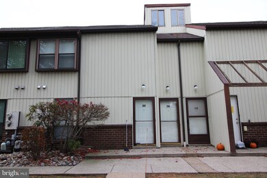 1825 Bridgetown Pike unit 207, Feasterville Trevose, PA 19053 - photo 2