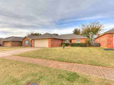 817 Shadowhill St, Norman, OK 73071 - photo 2