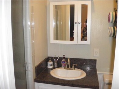 Master Bath/Spa.