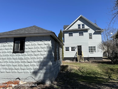 37 E Bennett St, Kingston, PA 18704 - photo 7