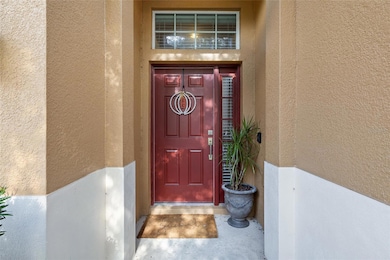 17425 New Cross Cir, Lithia, FL 33547 - photo 4