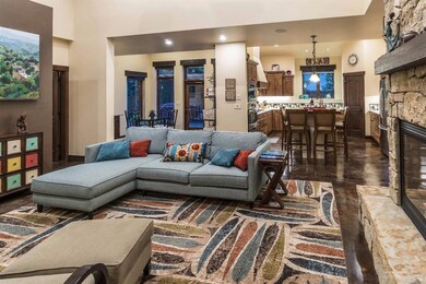 824 NW Columbia St, Bend, OR 97701 - photo 7