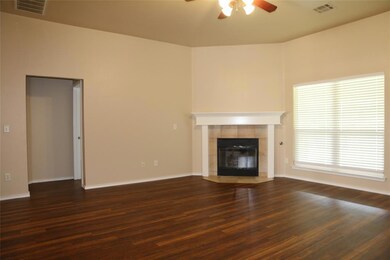 905 Renita Way, Moore, OK 73160 - photo 7