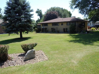 322 W Johnson Rd, La Porte, IN 46350 - photo 3